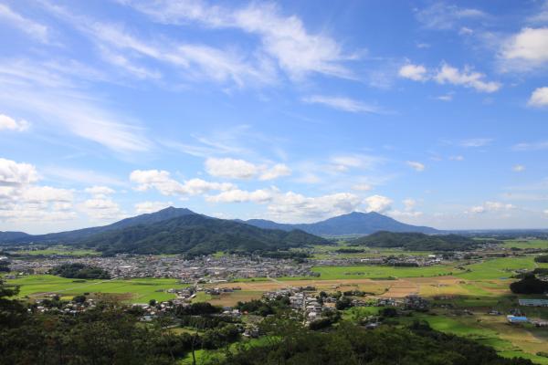 富谷山から見た筑波山