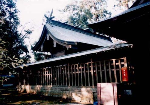 鴨鳥五所神社本殿