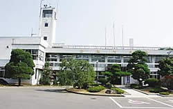 岩瀬庁舎