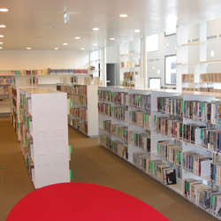 真壁図書館